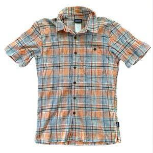 Men’s Patagonia button-up shirt size small